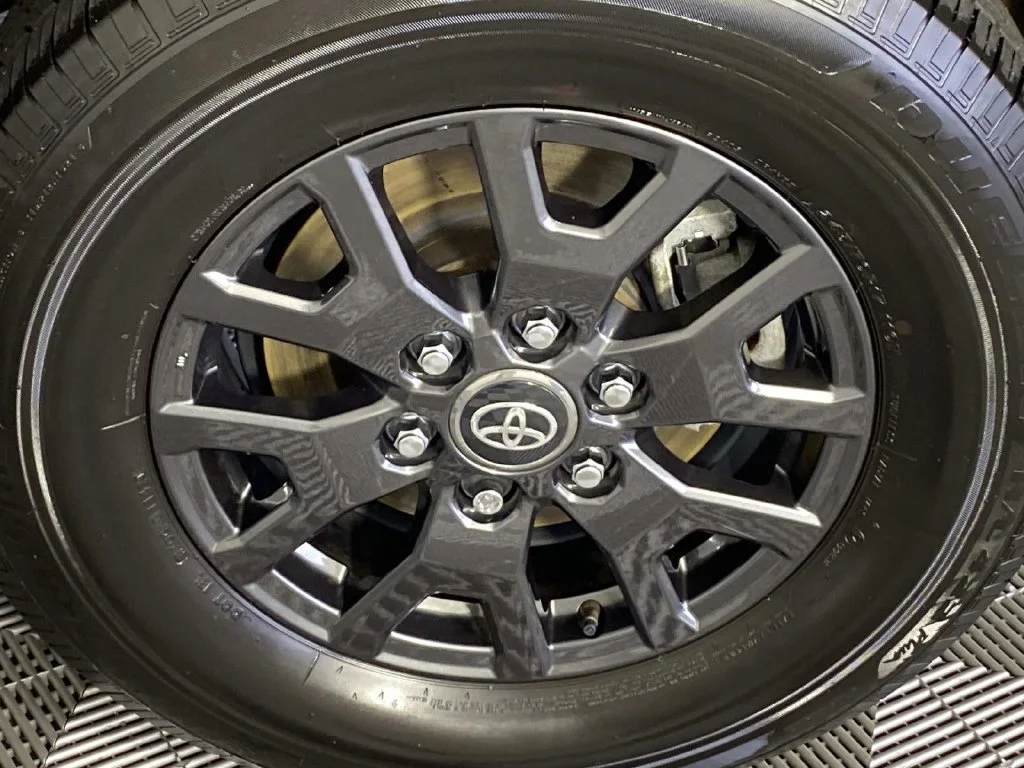 Used 2025 Cutting Edge Toyota SR5 image 27