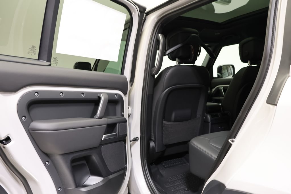 New 2026 Borasco Grey Land Rover S image 34