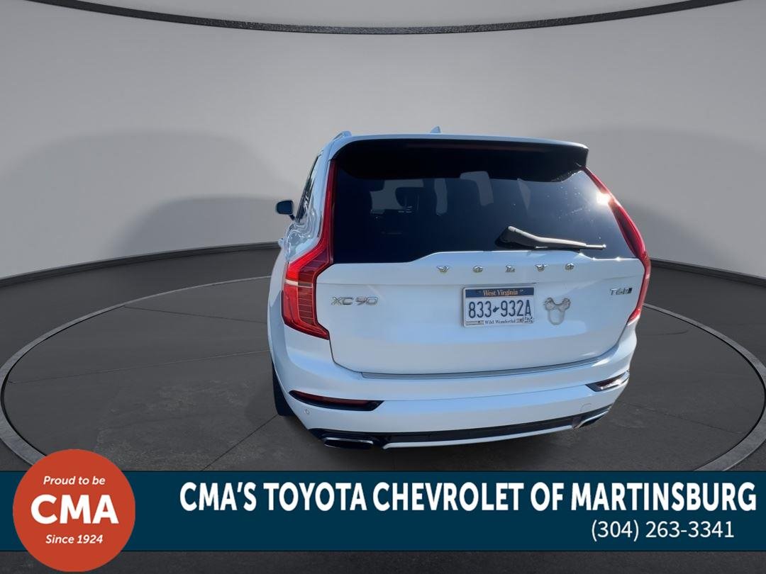 Used 2017 Crystal White Pearl Metallic Volvo R-Design image 7