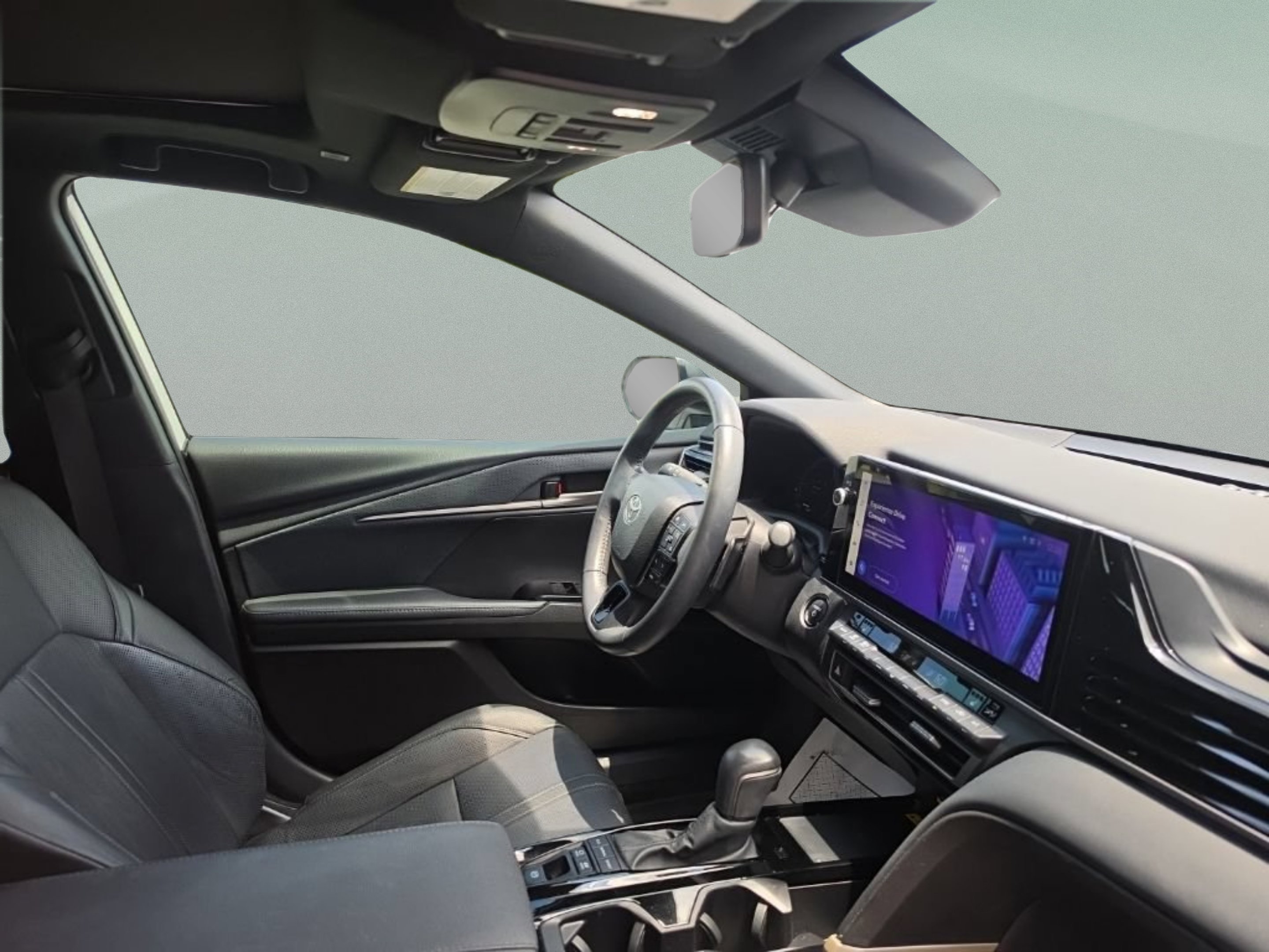 Used 2025 Off-white Toyota XSE image 28
