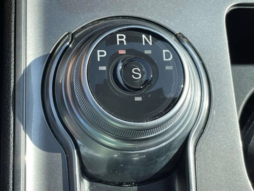 2024 Ford Edge SEL - Photo 26