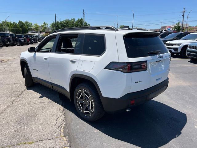 New 2026 Bright White Clear-Coat Exterior Paint Jeep Limited image 10