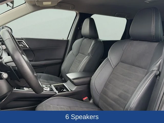 Used 2023  Mitsubishi SE image 15