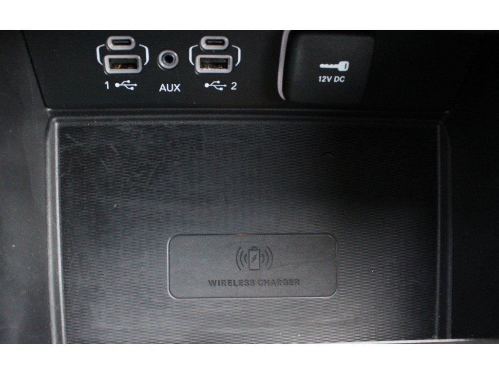 Used 2024 Velvet Red Pearlcoat Jeep Altitude image 11