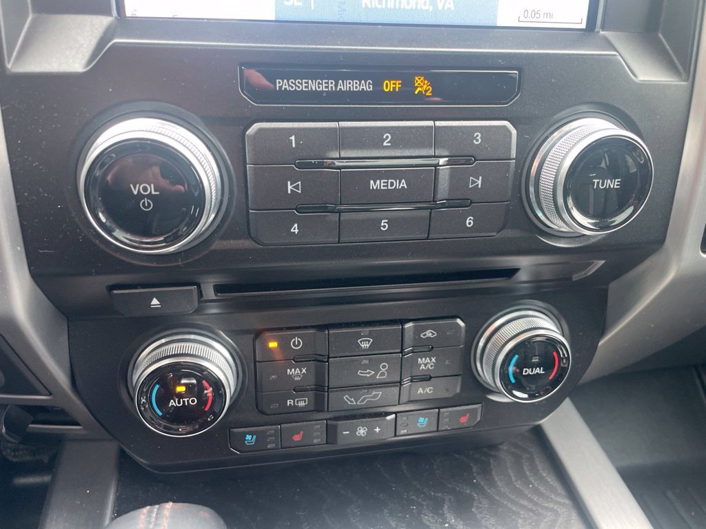 Used 2018 Blue Ford Platinum image 11
