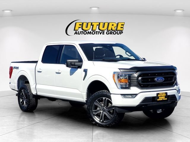 Used 2022  Ford XLT image 1