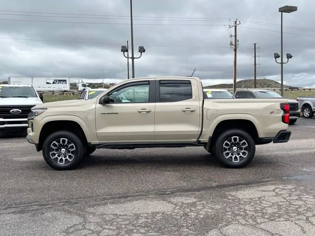 Used 2023 Sand Dune Metallic Chevrolet Z71 image 2