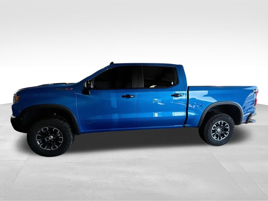 Used 2026 Blue Chevrolet ZR2 image 5