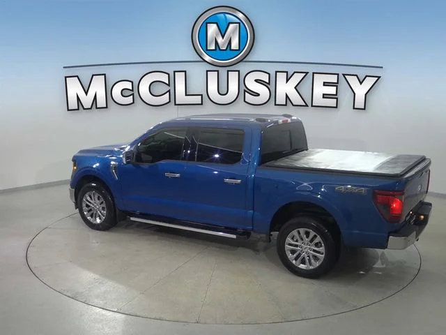Used 2024 Blue Ford XLT image 28