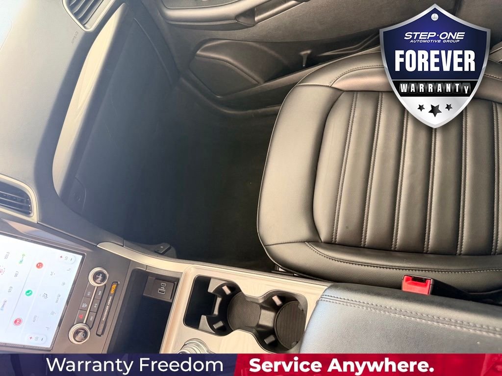Used 2024 Black Ford SEL image 24