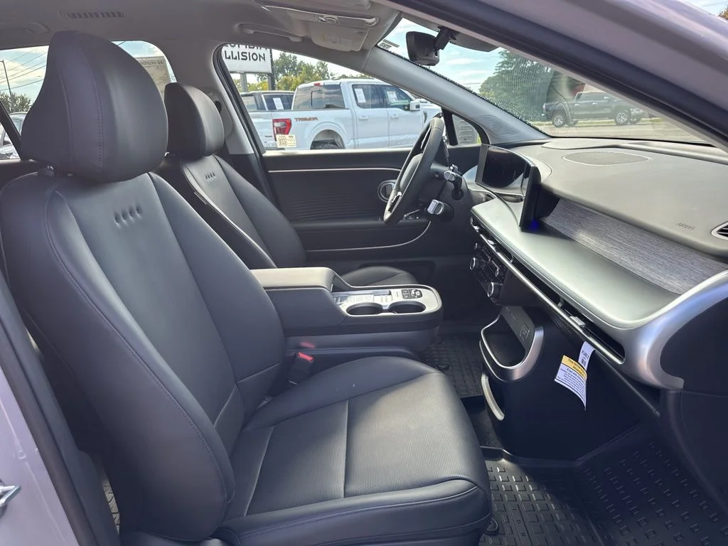New 2026 Cyber Gray Hyundai SEL image 12