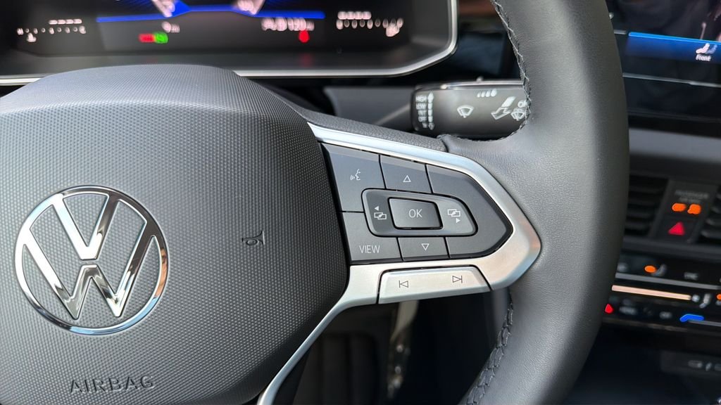 New 2026 Silver Volkswagen 1.5T S image 22