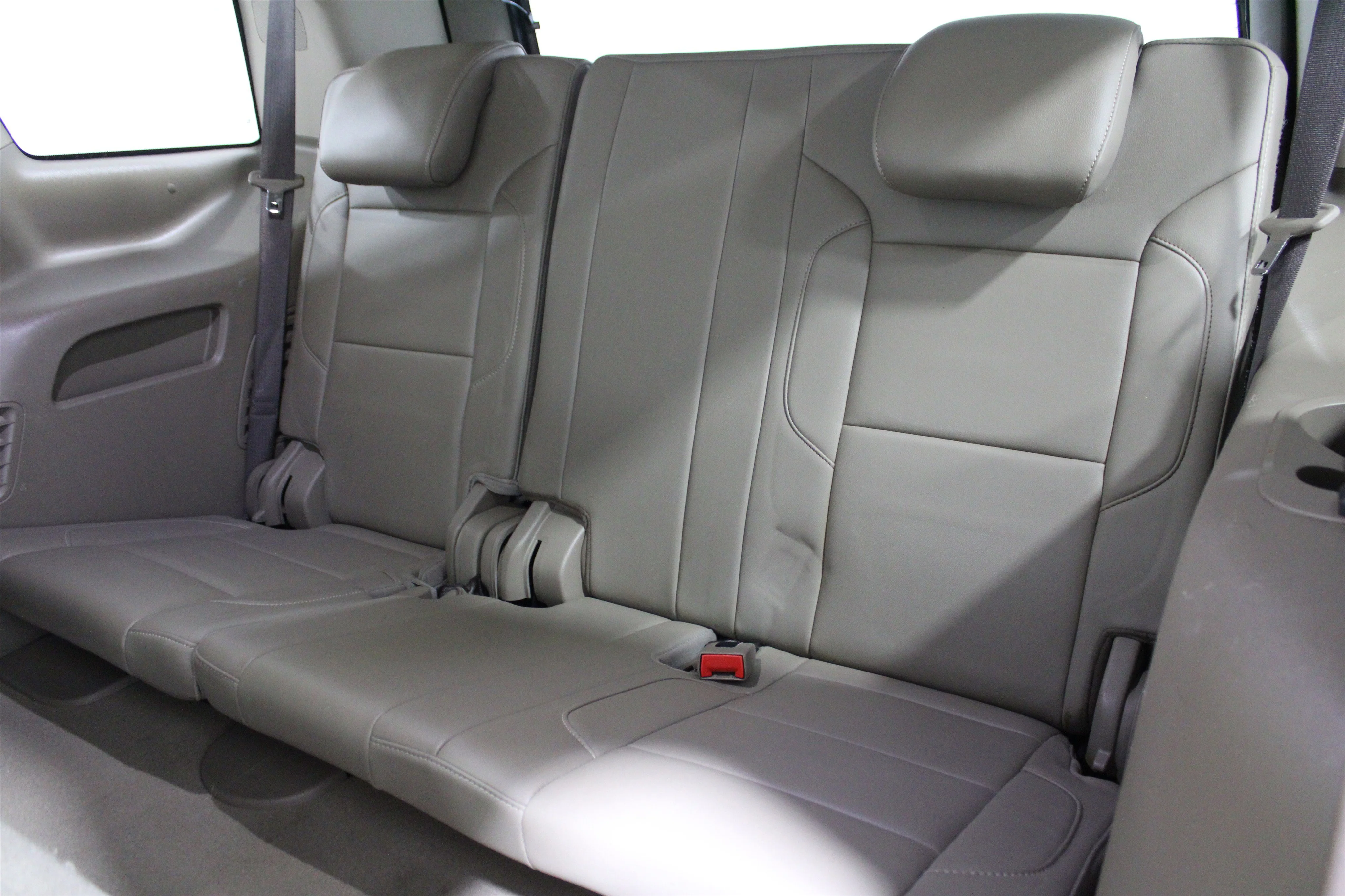 2019 Chevrolet Tahoe LT - Photo 21