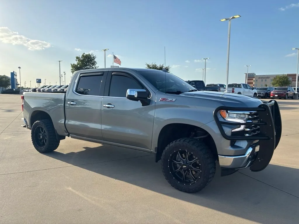 Used 2023 STERLING GRAY METALLIC Chevrolet LTZ image 5