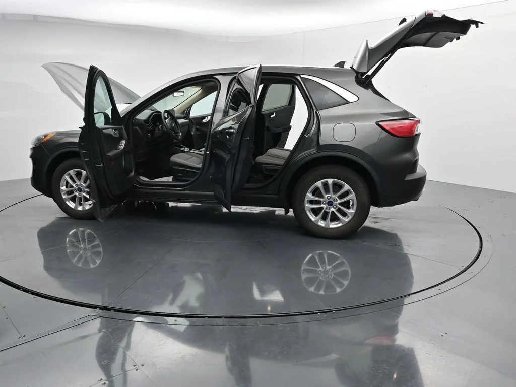 Used 2020 Gray Ford SE image 38