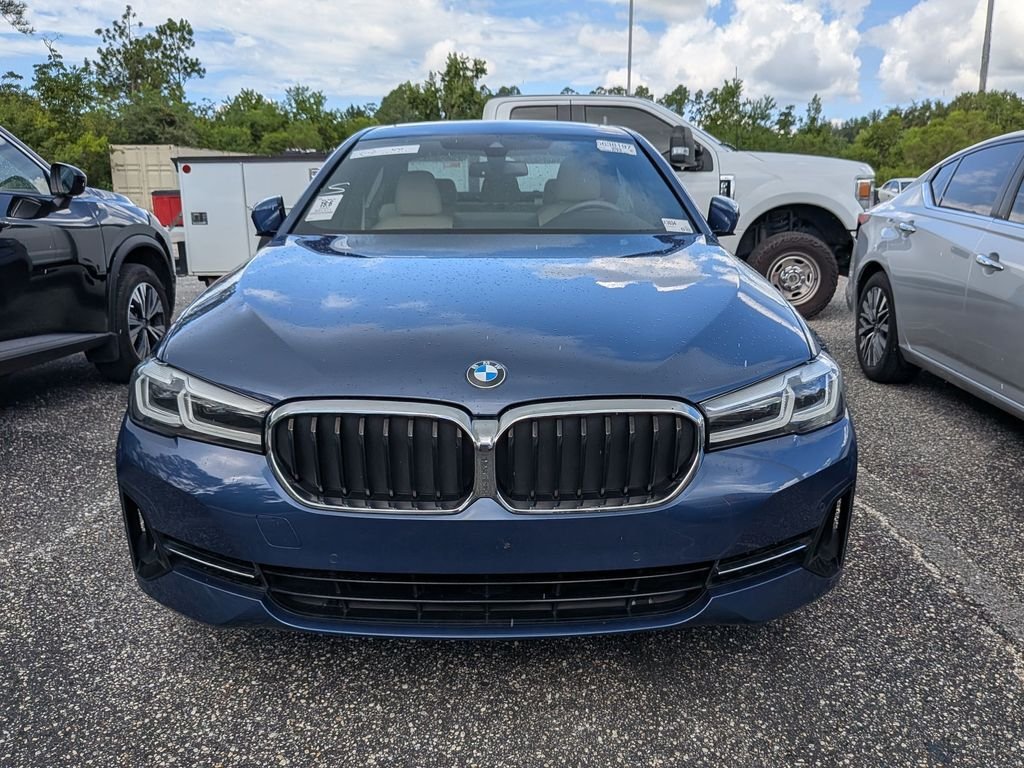 Used 2022 Blue BMW 530i xDrive image 5