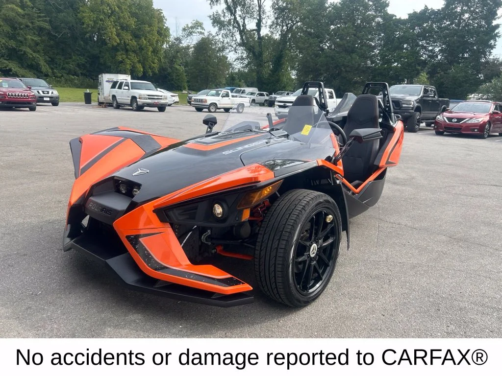 Used 2017 Orange Polaris SLR image 3