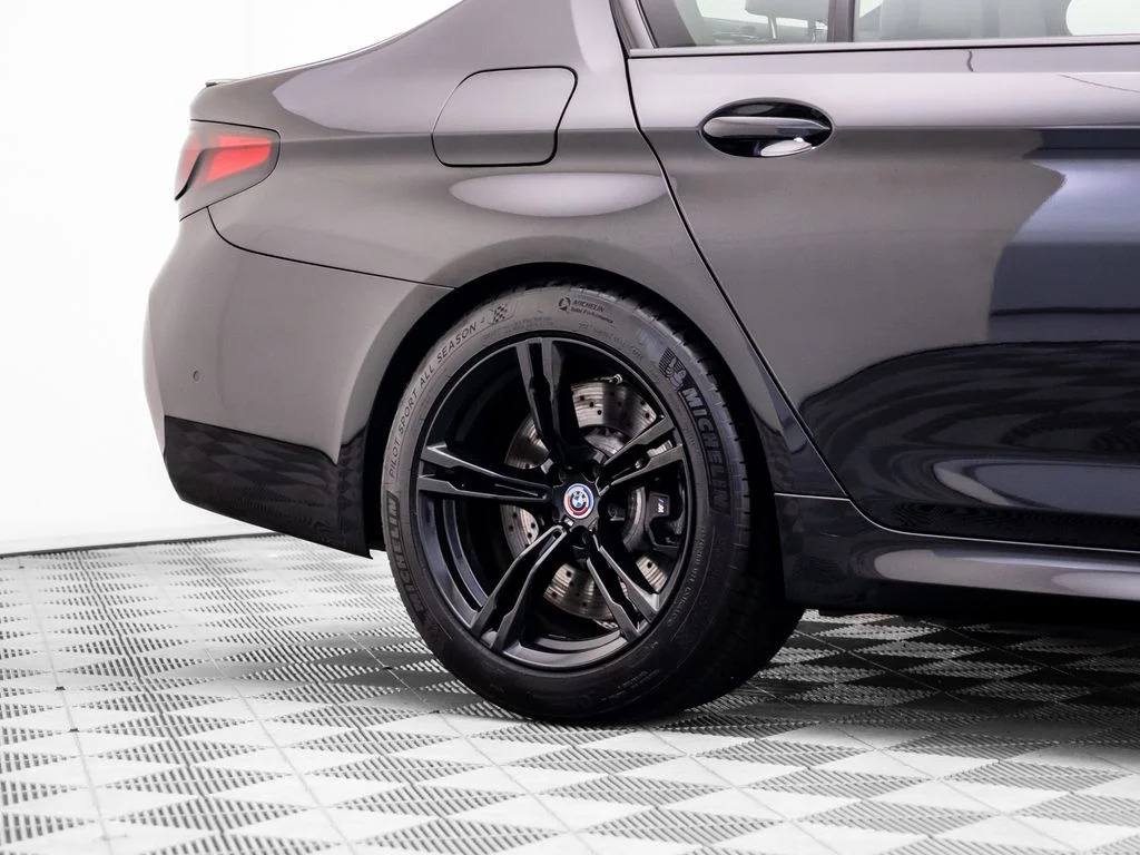 Used 2022 Black BMW Base image 40