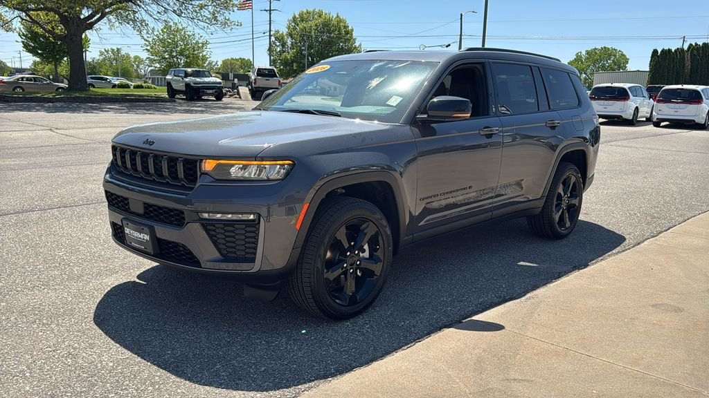New 2026 Baltic Gray Metallic Clear-Coat Exterior Paint Jeep Limited image 5
