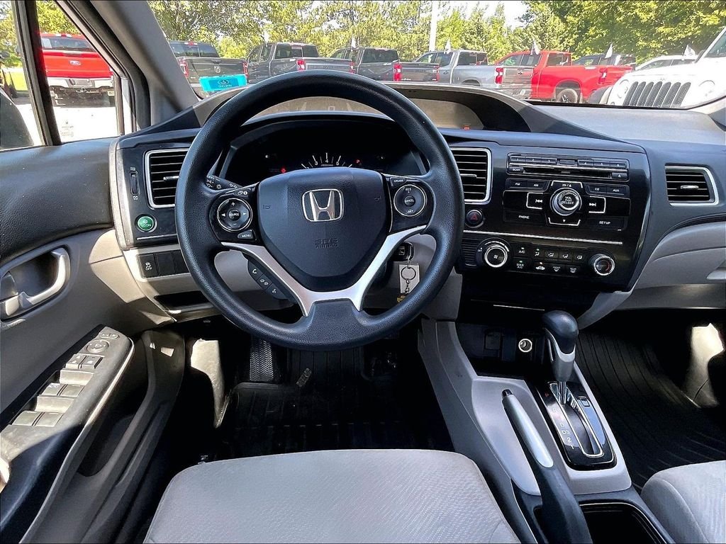 Used 2013 Silver Honda LX image 16