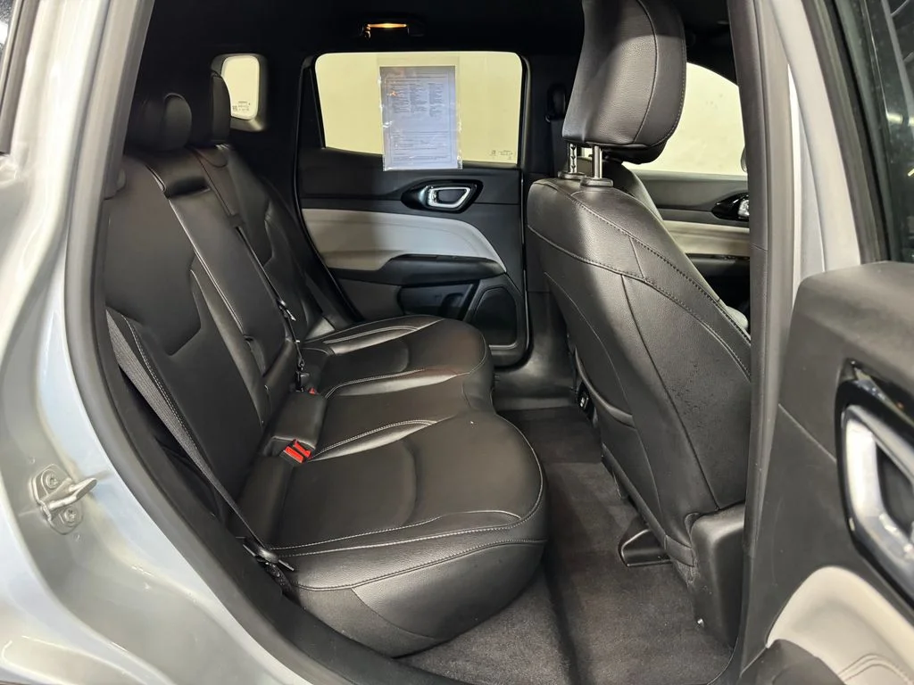 Used 2025 Silver Jeep Limited image 13