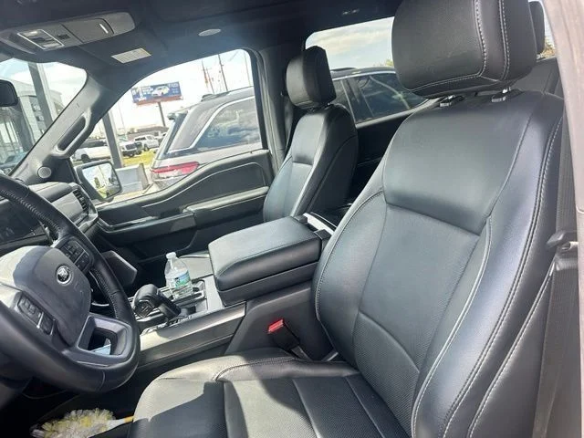 Used 2023 White Ford Lariat image 20