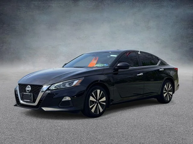 Used 2022 Black Nissan 2.5 SV image 5