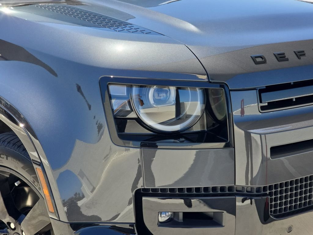 New 2026 Carpathian Grey Land Rover V8 image 33