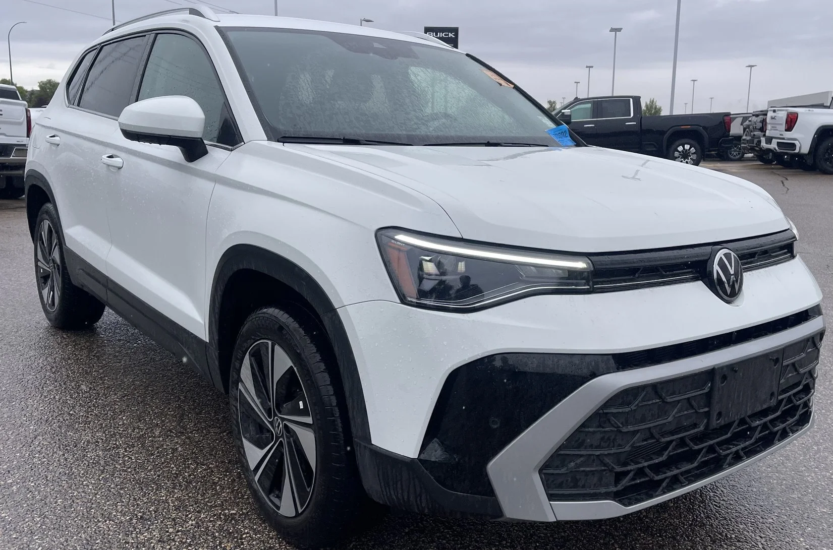 Used 2025 White Volkswagen Comfortline image 7