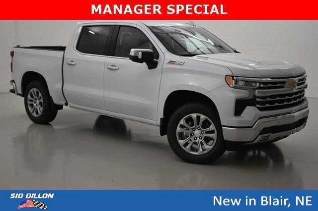 New 2026 Polar White Tricoat Chevrolet LTZ image 13