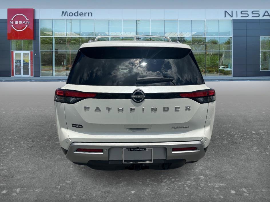 Certified Used 2024 Pearl White Tricoat Nissan Platinum image 6