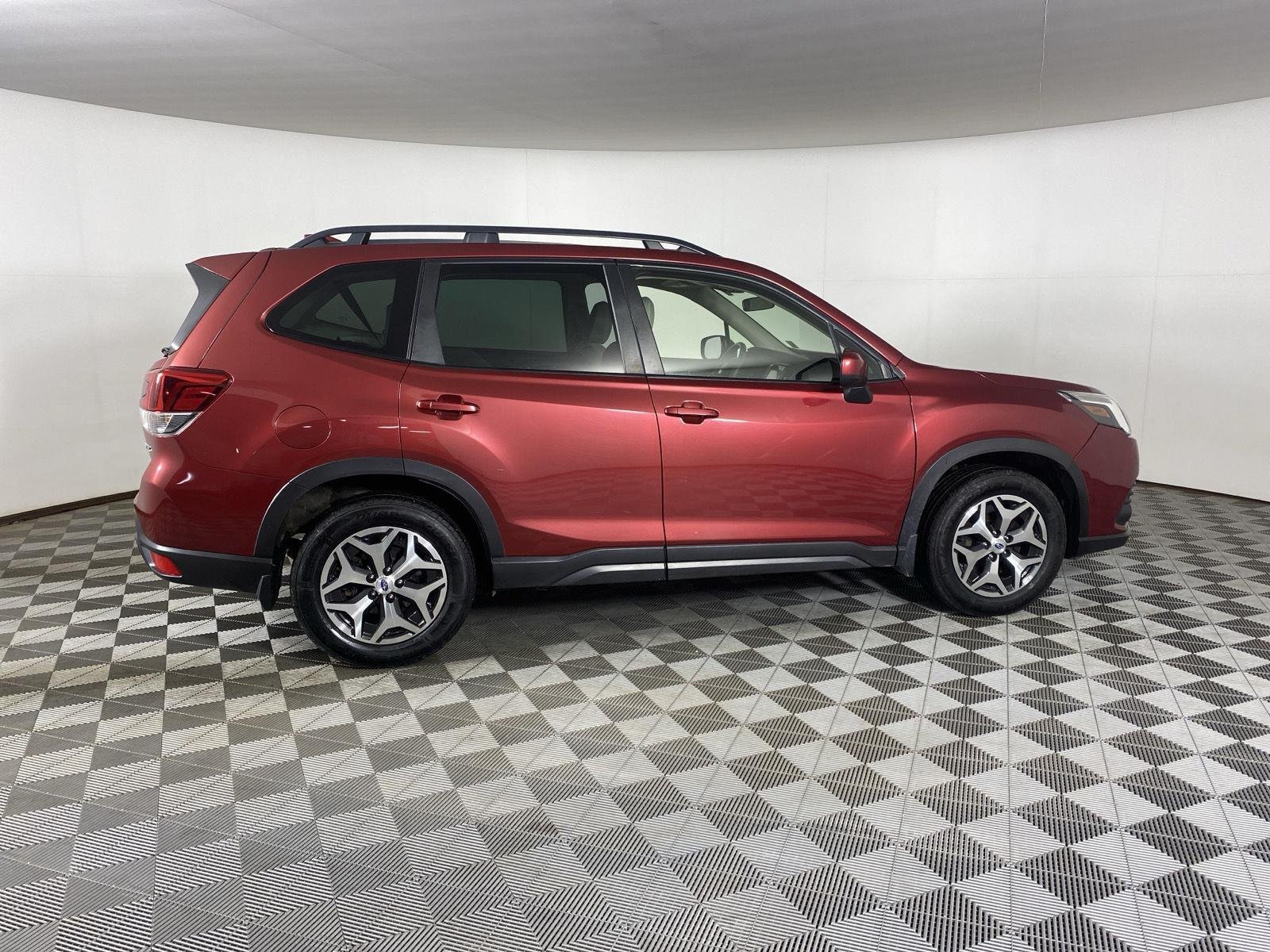 Used 2022 Crimson Red Pearl Subaru Premium image 11
