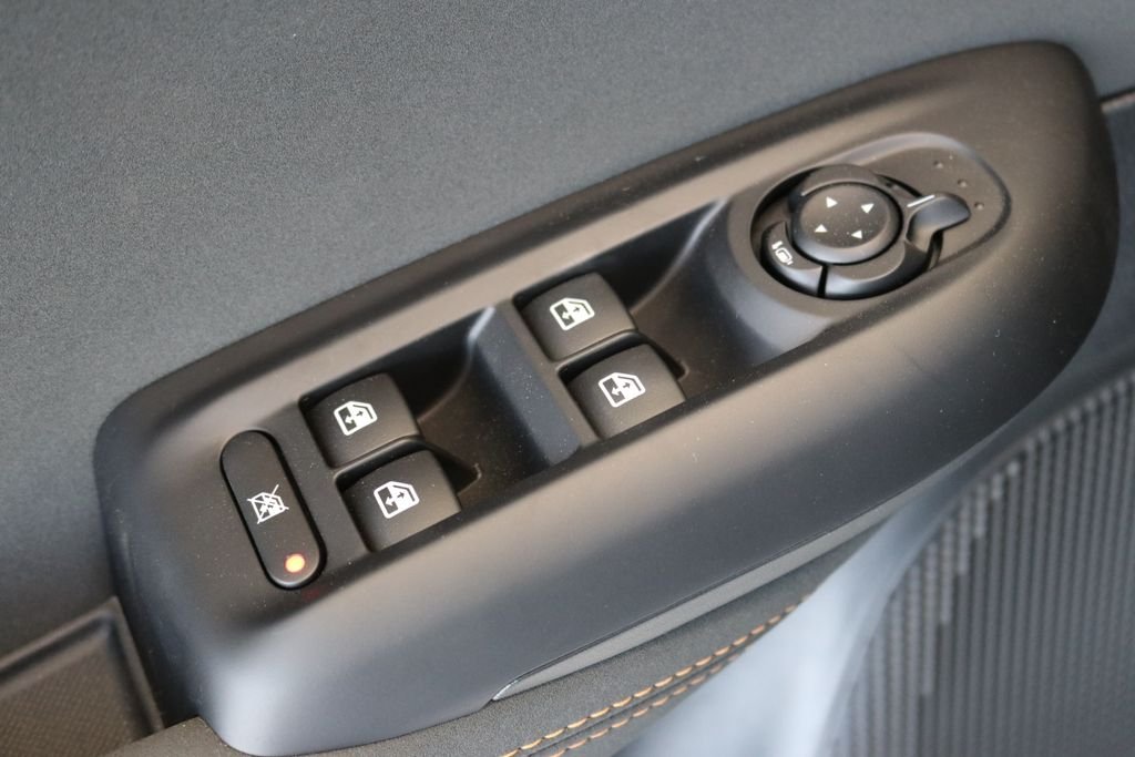 2025 Alfa Romeo Tonale Base - Photo 14