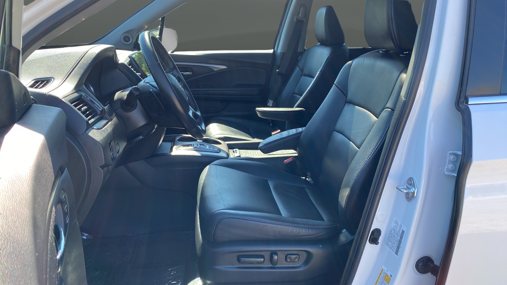Used 2022 Platinum White Pearl Honda AWD EX-L image 9