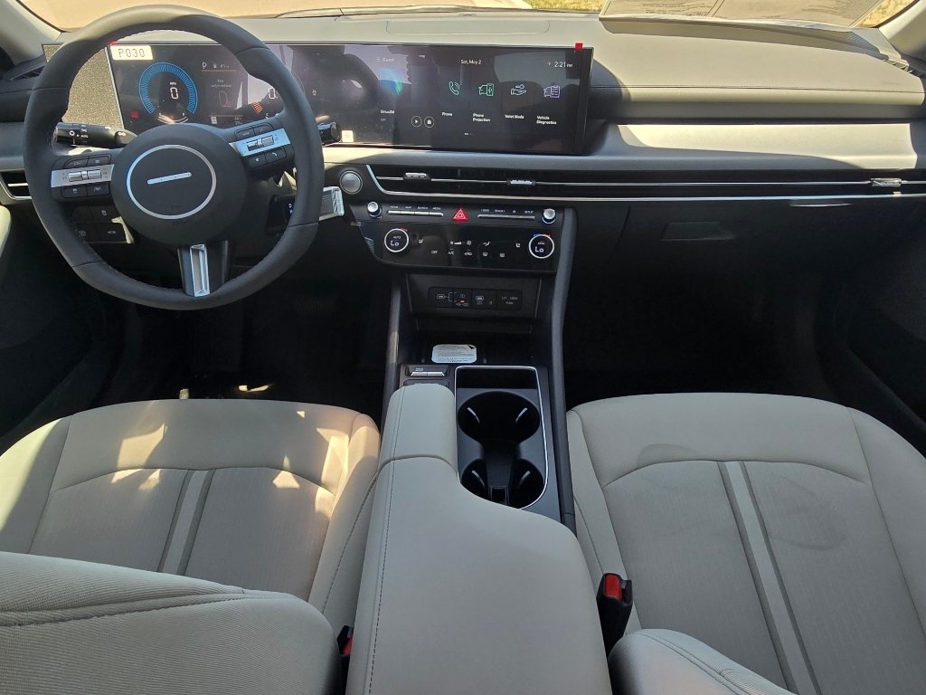 Used 2026 Transmission Blue Hyundai SEL Sport image 25