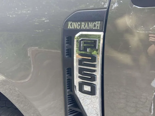 New 2026 Marsh Gray Ford King Ranch image 6