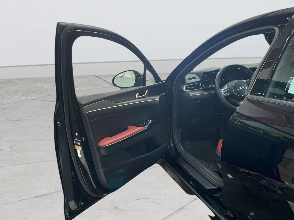 Used 2024 Black Kia GT-Line image 34