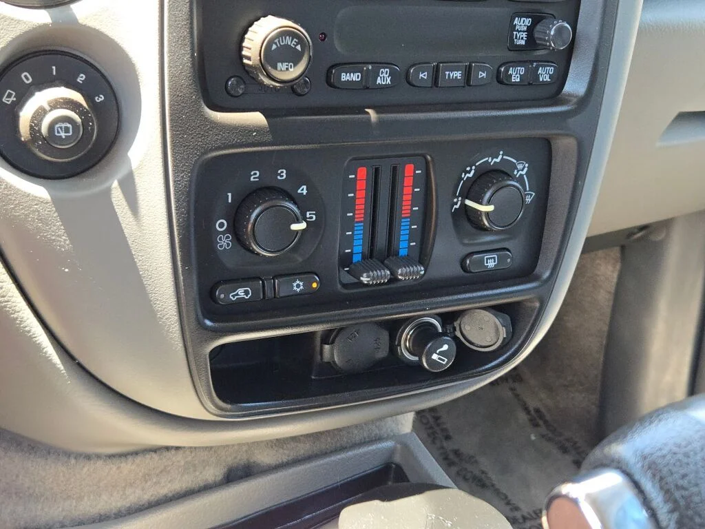 Used 2008 Red Chevrolet LS image 24