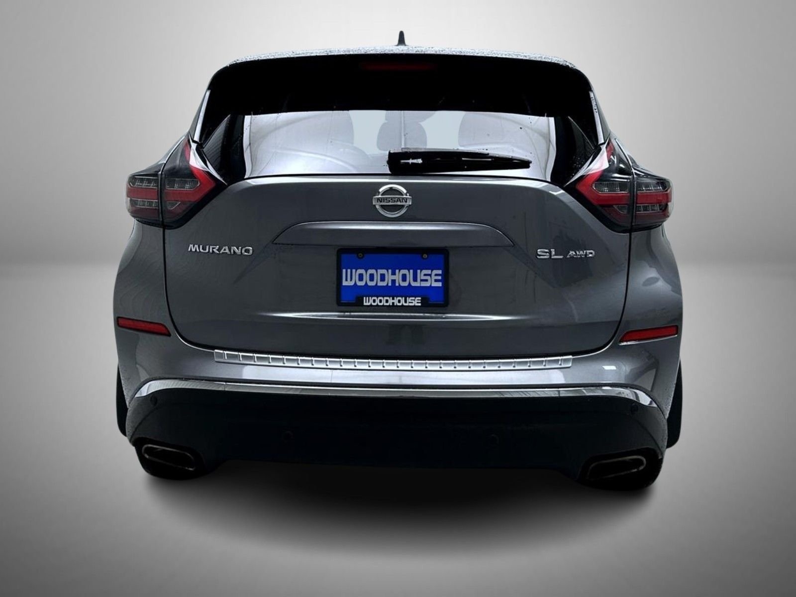 Used 2022 Gray Nissan SL image 6