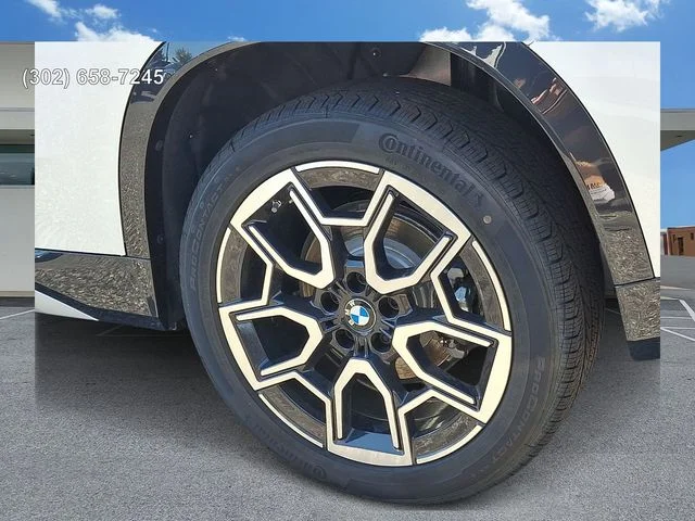 New 2026 Mineral White Metallic BMW xDrive28i image 7