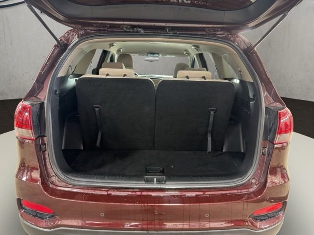 Used 2019 Purple Kia LX image 21