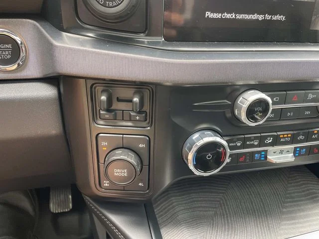 Used 2025 White Ford Platinum image 26
