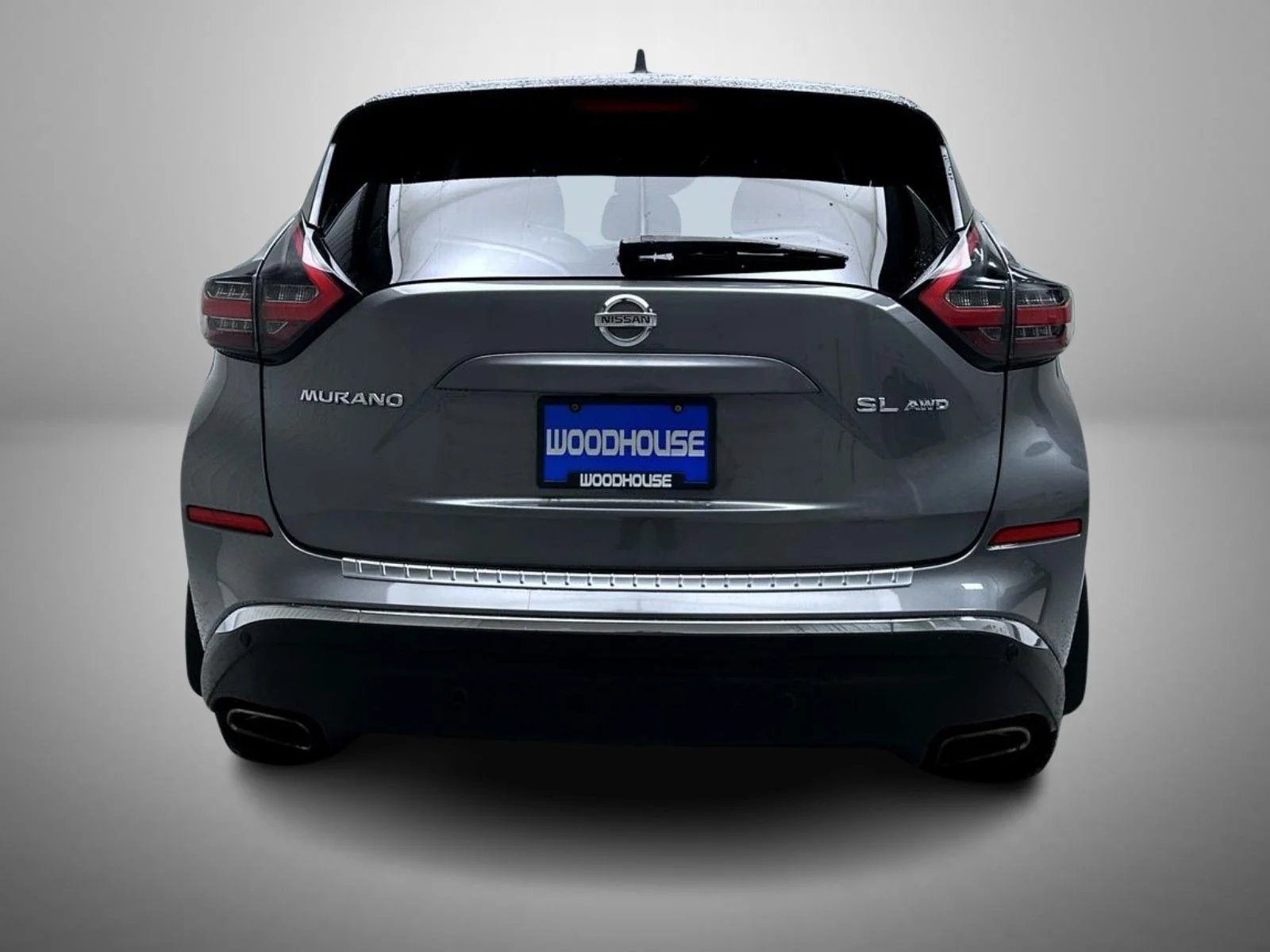 Used 2022 Gray Nissan SL image 6