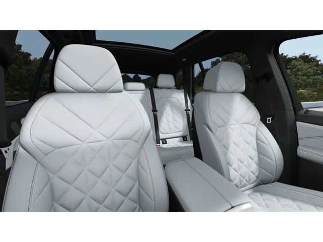 New 2026 Black Sapphire Metallic BMW  image 11