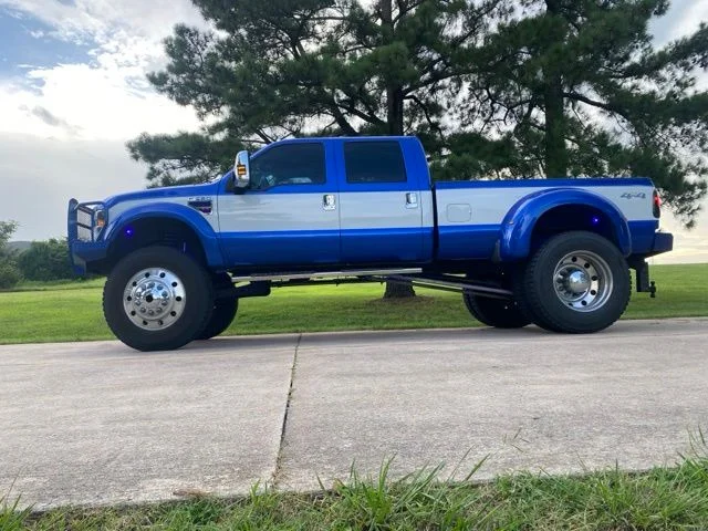 Used 2009 Blue Ford Lariat image 9
