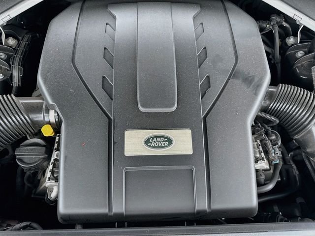 Certified Used 2023 Black Land Rover SE image 32