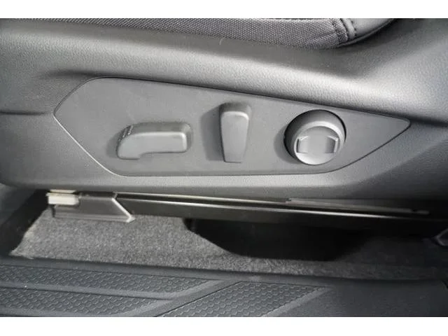 New 2026 ICE SILVER METALLIC Subaru Premium image 11