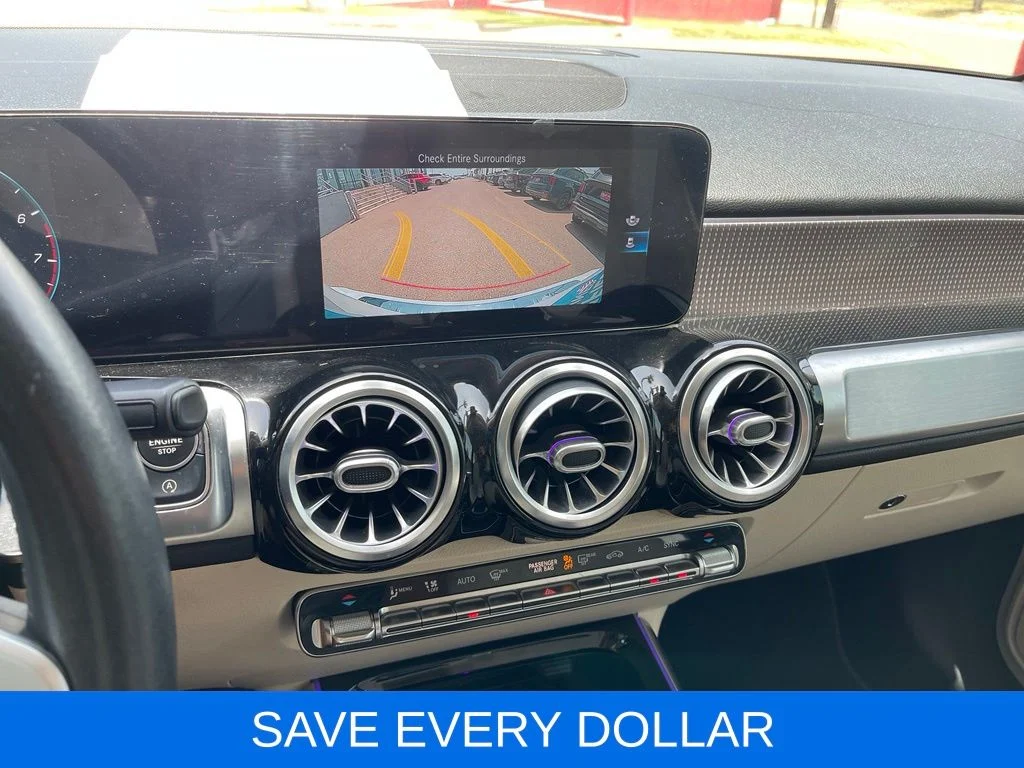 Used 2020  Mercedes-Benz GLB 250 image 10