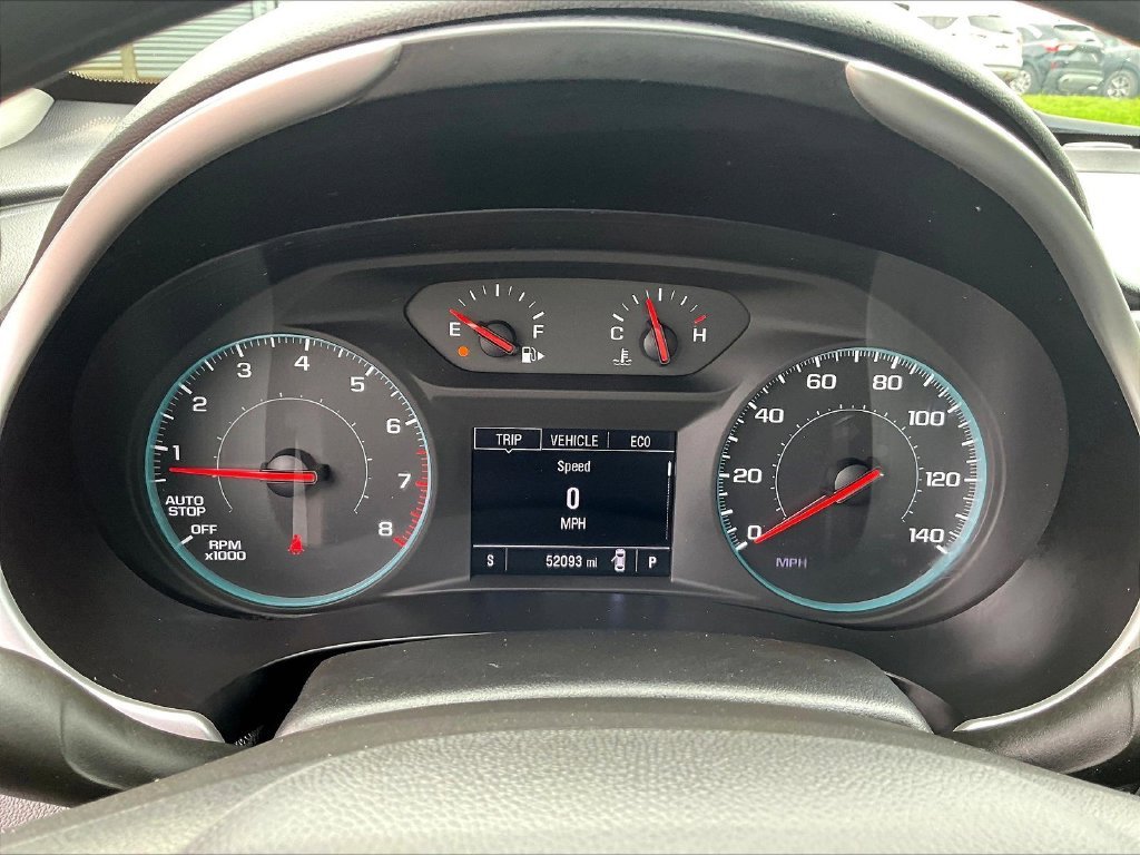 Used 2024 Blue Chevrolet LT image 17