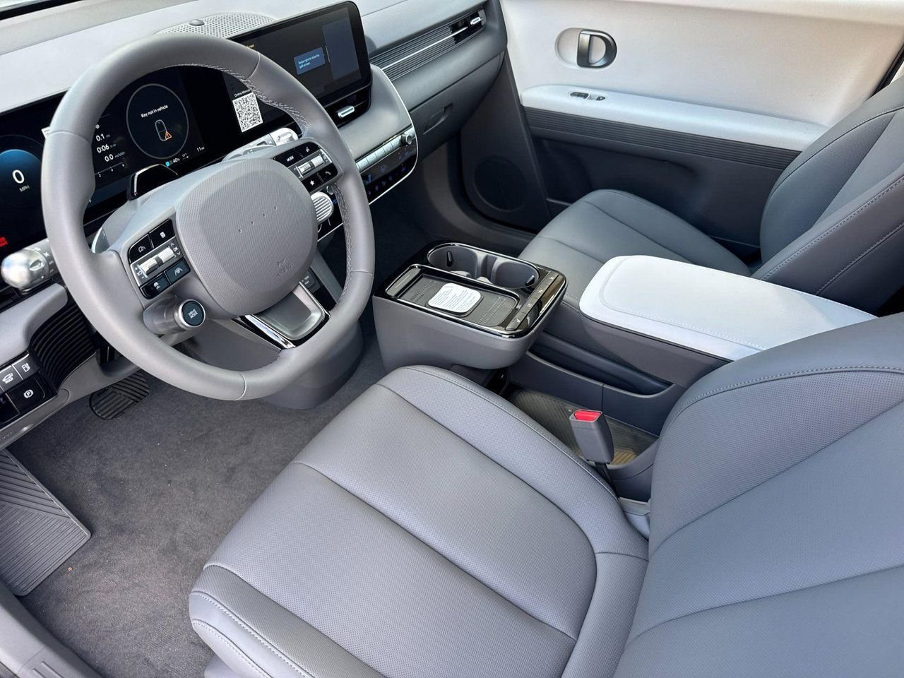 New 2026 White Hyundai Limited image 9